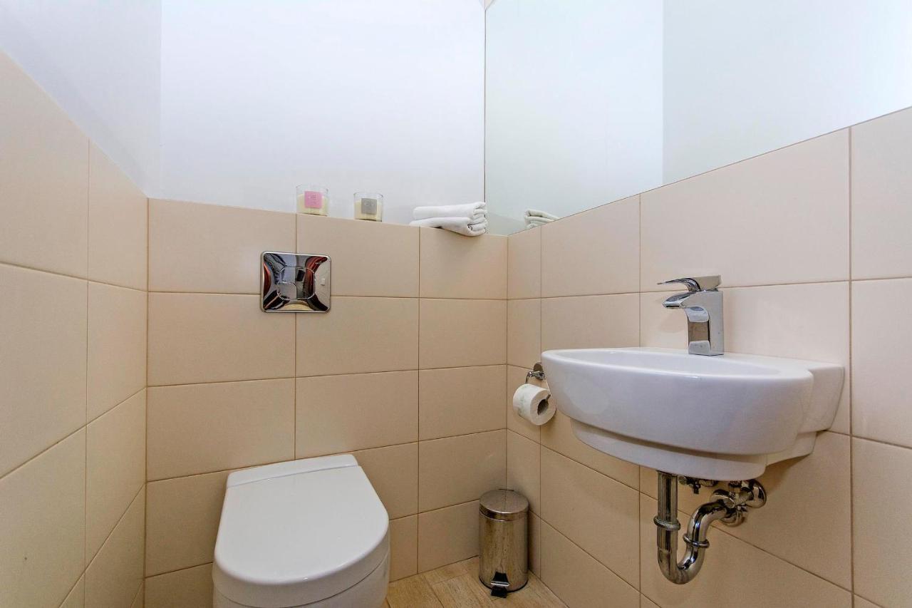 Mumbai - Neptun Park By Oneapartments Danzig Exterior foto